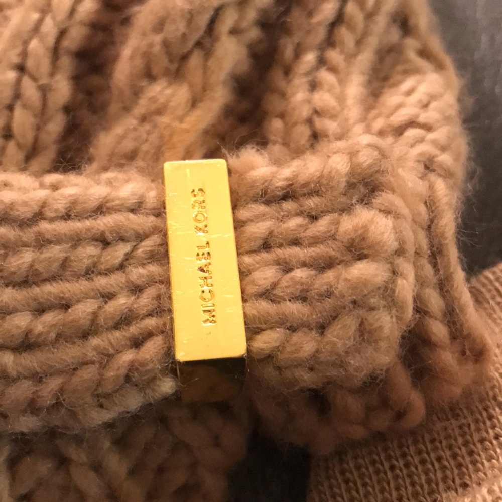 Michael Kors Hats (2) - Picture 4 of 6